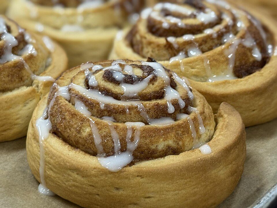 Stock photo representing Cinnamon Raisin Swirl Buns — Using Bread Dough